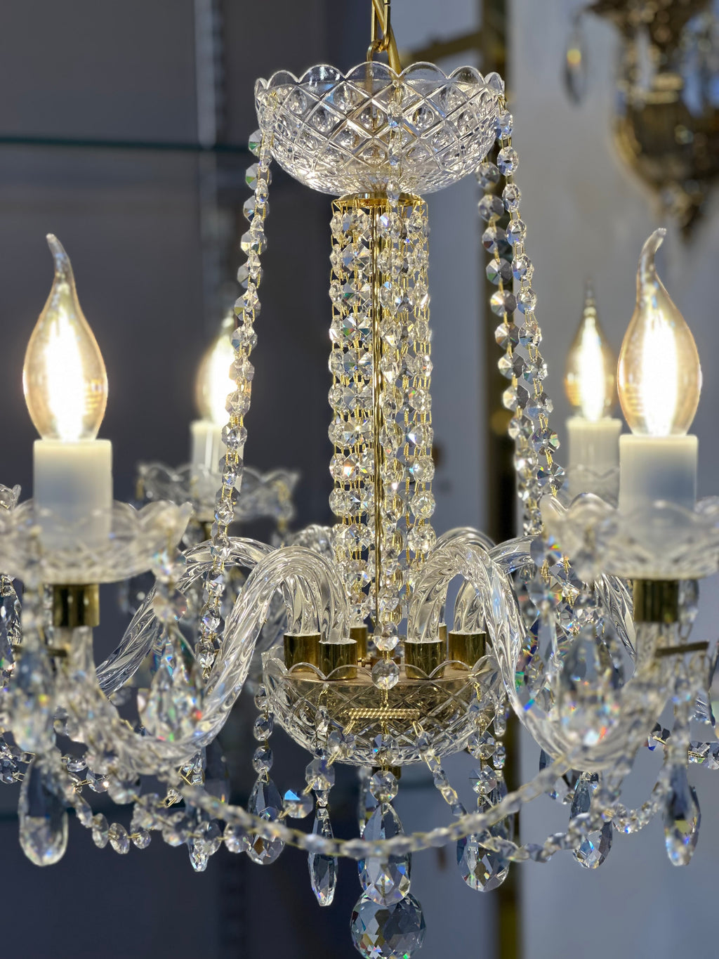 Lustre Lyena en Cristal Tchèque – 6 Lampes