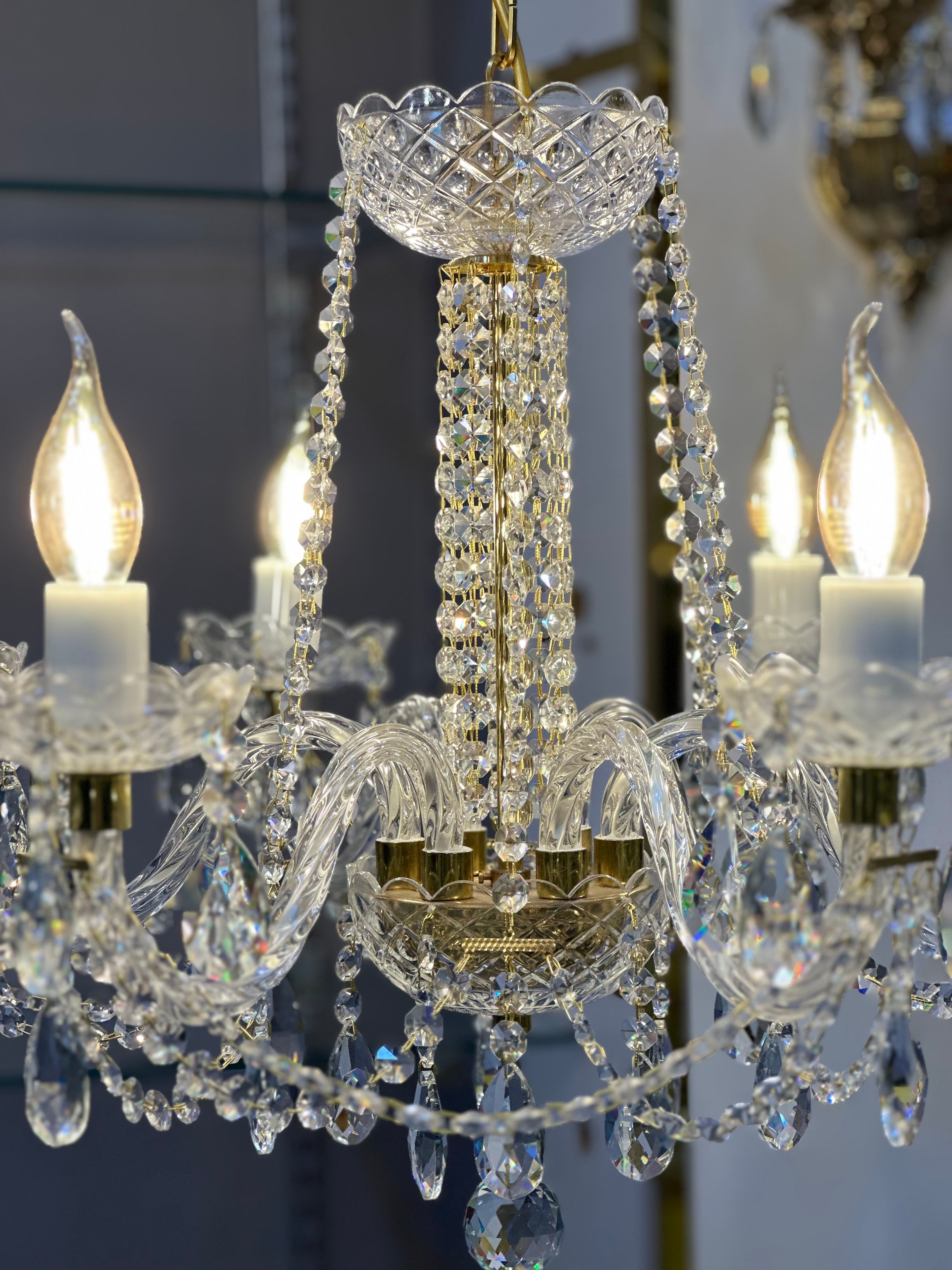 Lustre Lyena en Cristal Tchèque – 6 Lampes